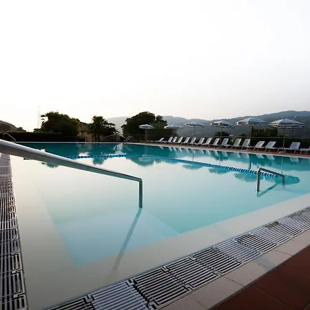 Aparthotel Corte Camaldoli Garda (Verona)