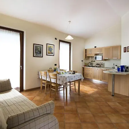 Corte Camaldoli 3* Garda (Verona)