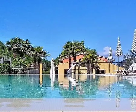 Aparthotel Corte Camaldoli Garda (Verona)