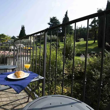 Aparthotel Corte Camaldoli Garda (Verona)